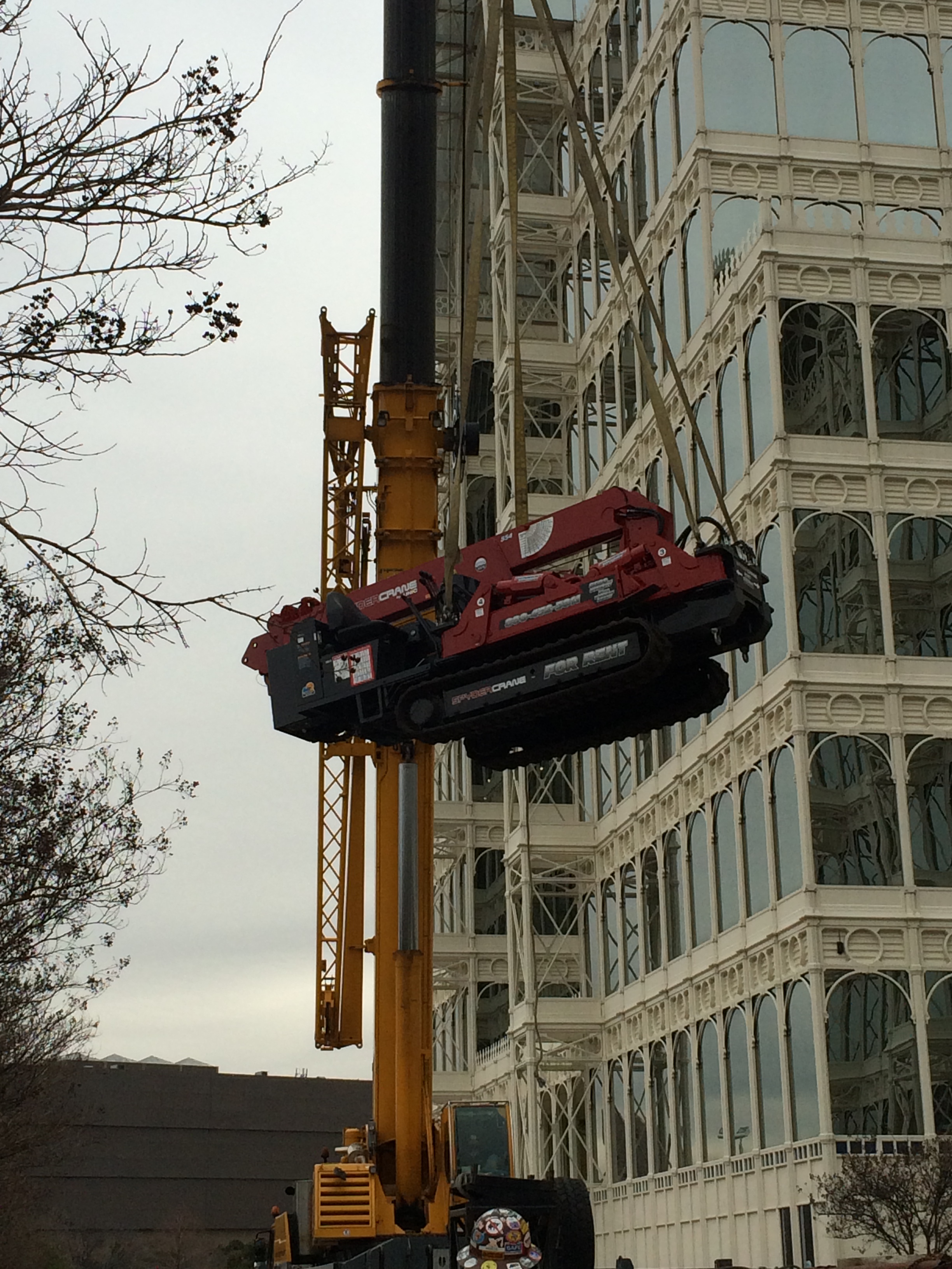 SPYDERCRANE crane on jobsite
