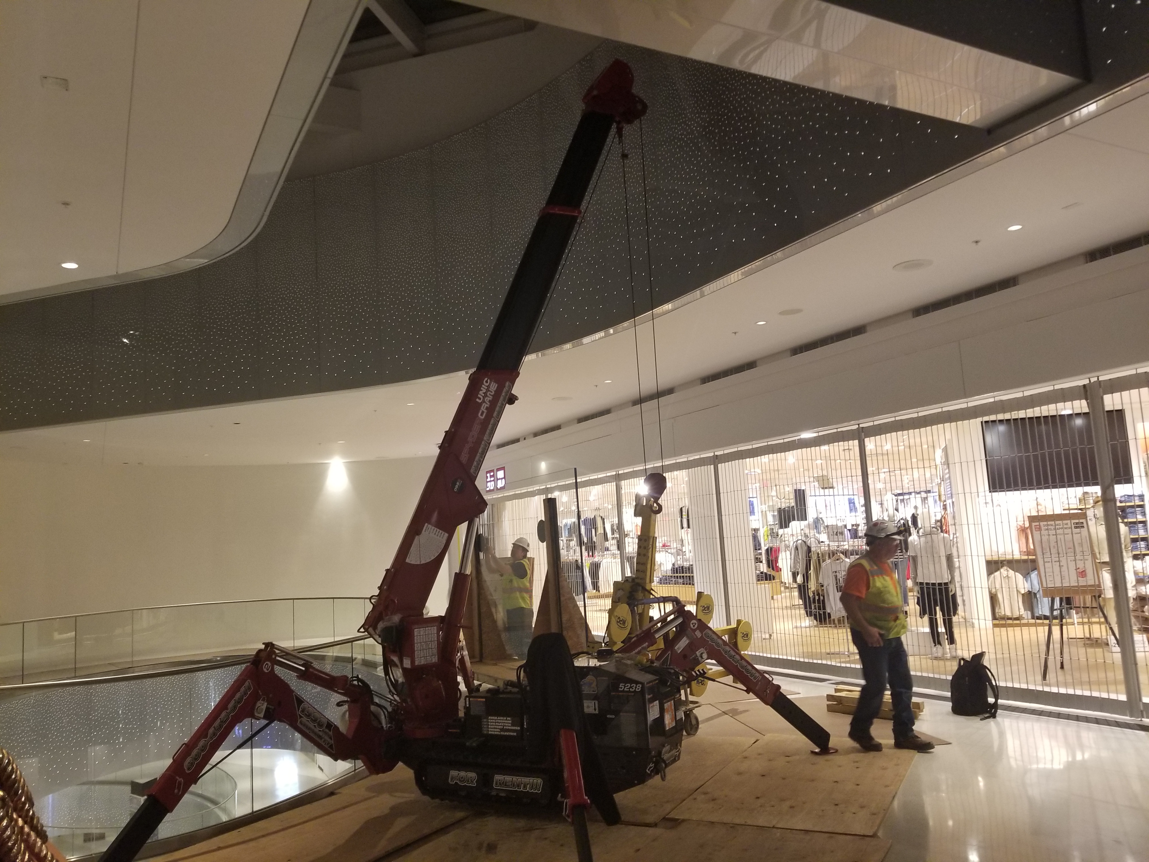 SPYDERCRANE crawler crane at night