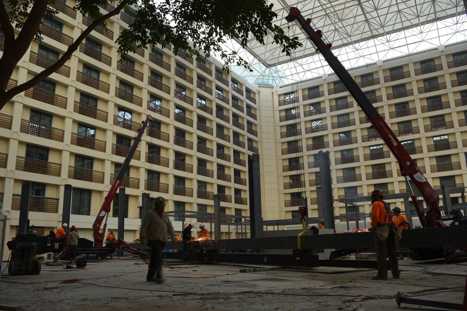 SPYDERCRANE mini crawler crane on jobsite